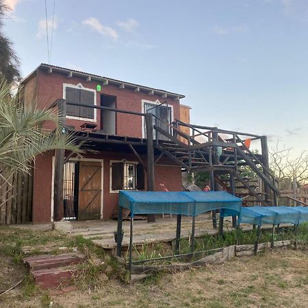 Casa De Huespedes Amigos Del Diablo Otel Punta Del Diablo Dış mekan fotoğraf