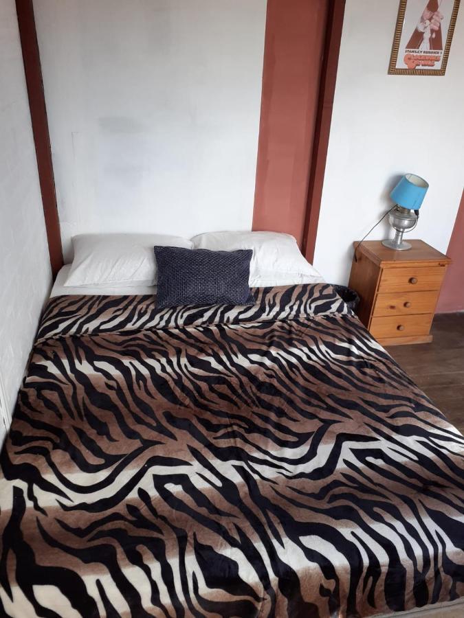 Casa De Huespedes Amigos Del Diablo Otel Punta Del Diablo Dış mekan fotoğraf